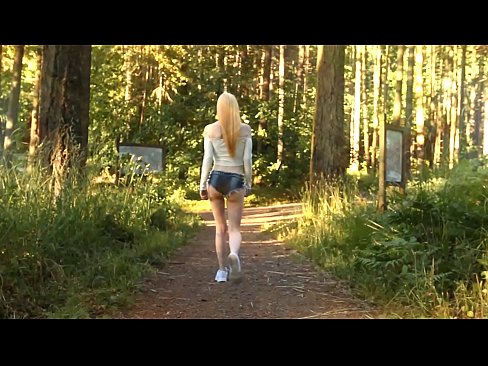 ❤️ Vakker kvinne beveger seg sakte, ikke nakenvideo ❤️ Superporno på porno no.stroybassein.ru ❌